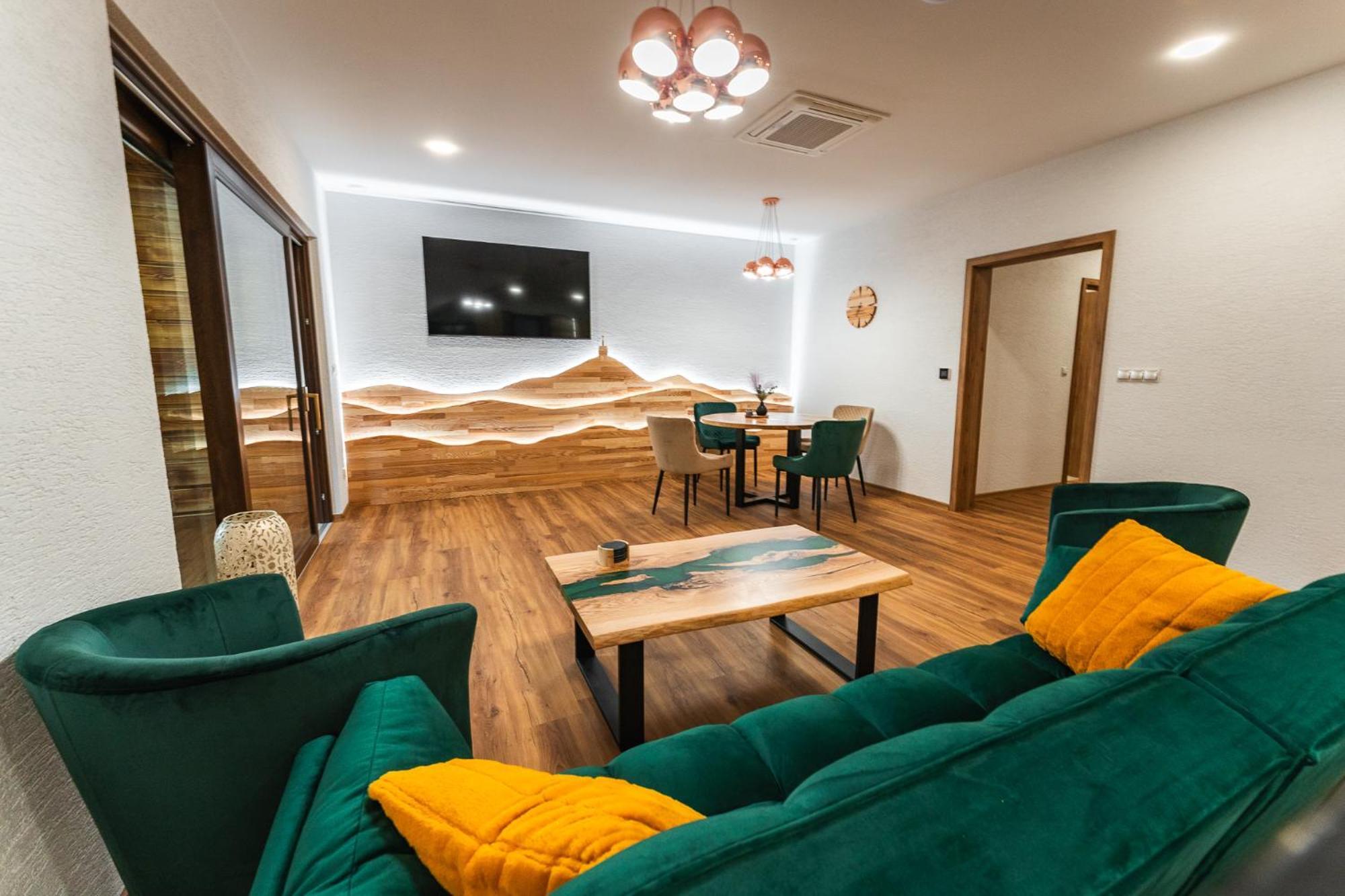 Luxapart Golf Ostrawica Zewnętrze zdjęcie